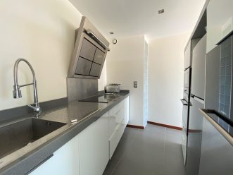 property v890088610 3