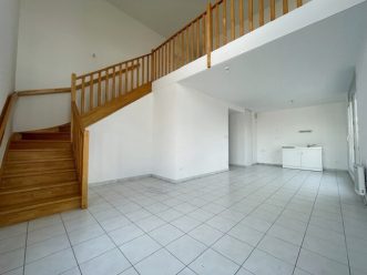 property v1290089922 1