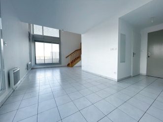 property v1290089922 2