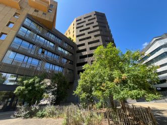 property v1290093340 3