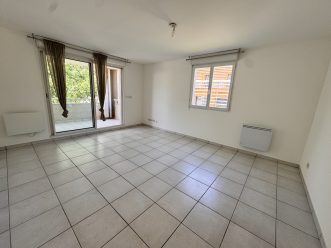 property v1310093224 2