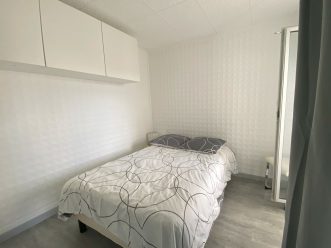 property v1390094680 3