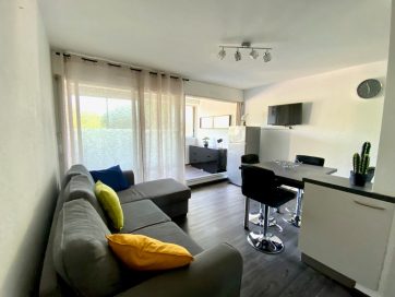property v1390095043 0