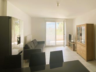 property v880094678 2