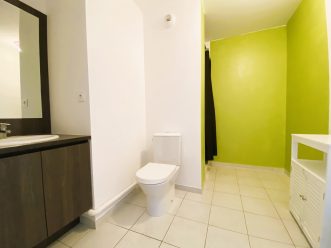 property v880094678 4