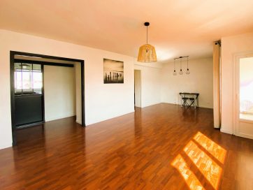 property v880094972 0