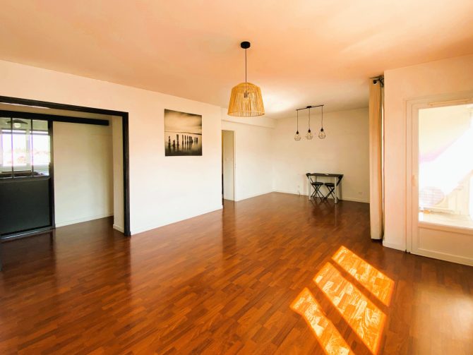 property v880094972 0
