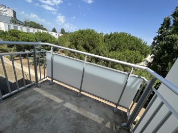 property v1310096622 0