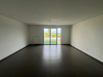property v1320096671 1