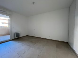 property v1320097300 3