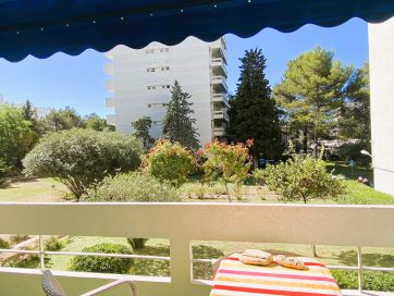 property v880082519 0