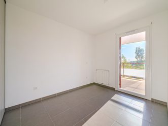 property v1320096671 3