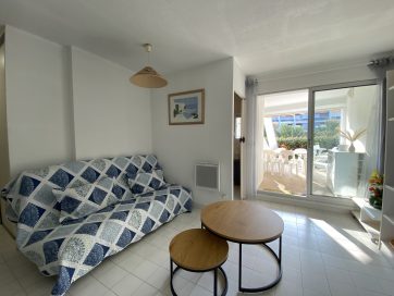 property v1390096732 0