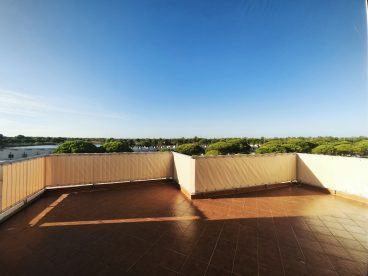 property v1400097082 0