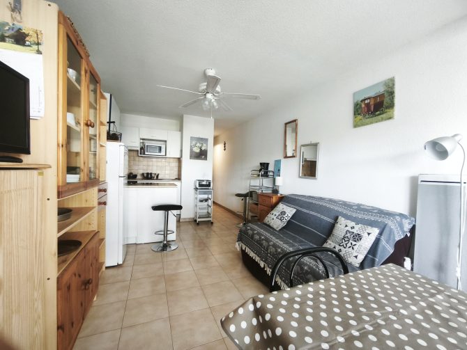 property v640068527 0