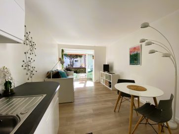 property v890097532 0