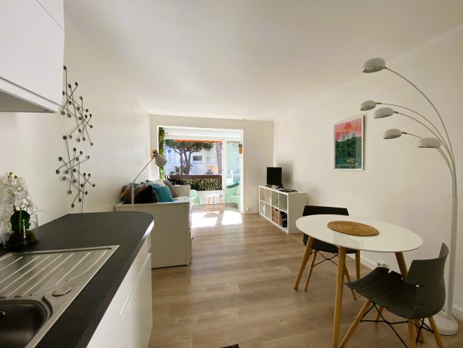 property v890097532 0