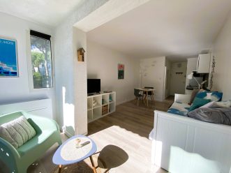 property v890097532 3