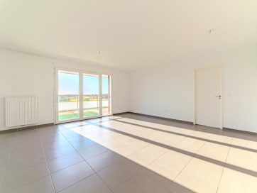 property v1320096671 0