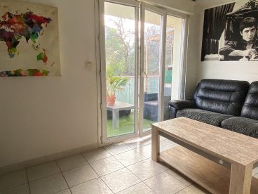 property v880098549 0