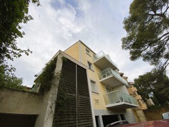 property v880098549 2