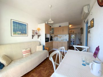 property v890092685 0