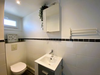 property v890098160 3