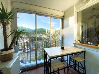 property v890098398 4