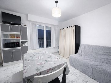 property v1320098308 0