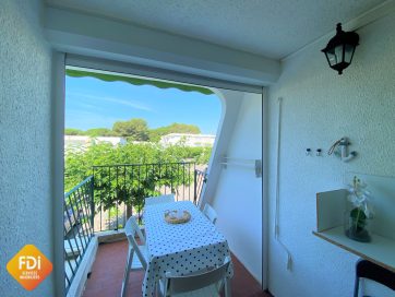 property v1360088635 0