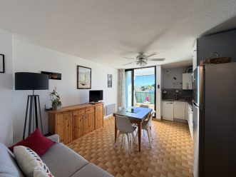 property v1390097658 1