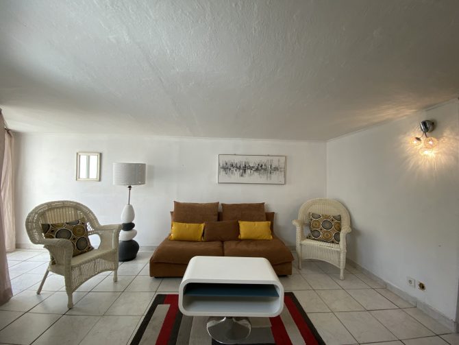 property v1390099051 0