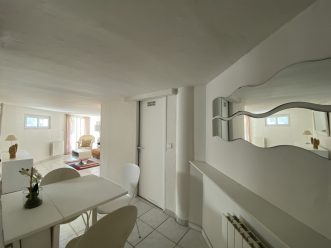 property v1390099051 3