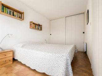 property v1400096315 3