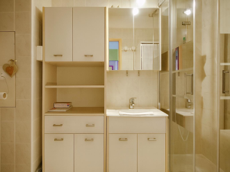 property v1400097082 3