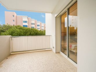 property v1400098787 3