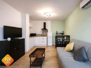 property v1400099206 0