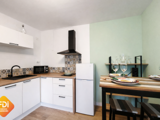 property v1400099206 2