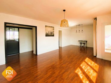 property v880094972 0