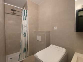 property v890098399 4