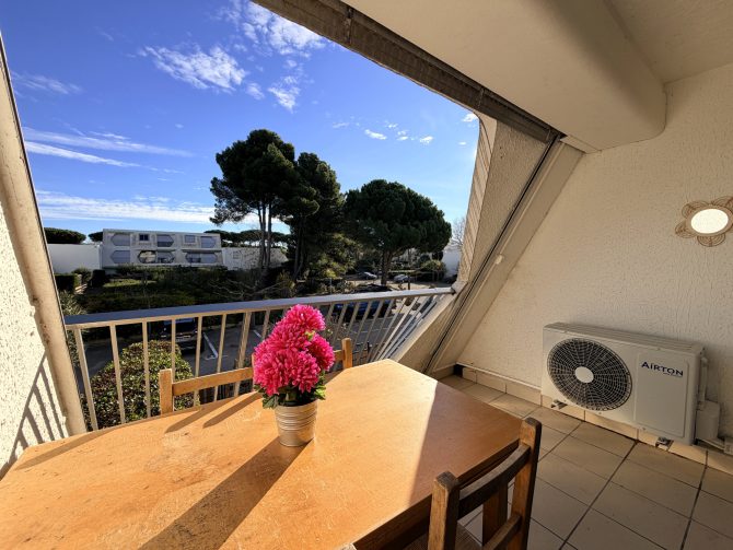 property v890098400 0