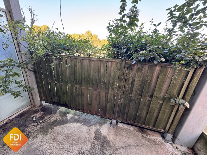 property v1310093193 0