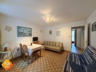 property v1390098434 4