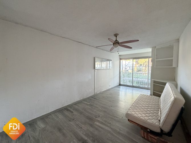 property v1390098720 0