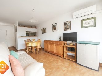 property v1400096315 1