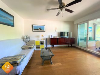 property v890095115 3