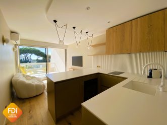 property v890097428 3