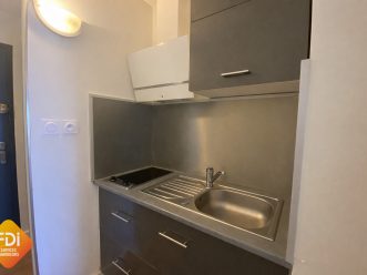 property v890098399 3