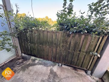 property v1310093192 0