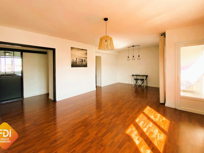 property v880094972 0